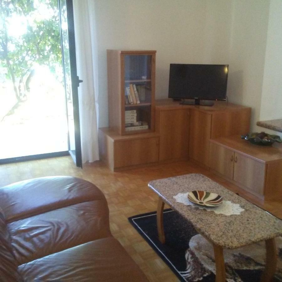 Golemac Apartment *